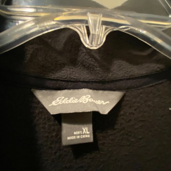 Eddie Bauer Men's 1/4 Zip Pullover Black Super Soft Fleece Sweater Size XL NWT - Picture 3 of 5
